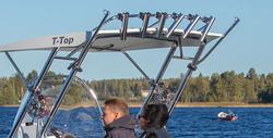 Suvi uistelukaari T-Top:iin, Suvi 57 CC Fisher