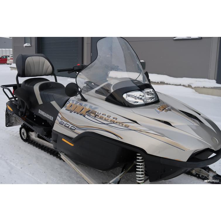 Super Touring Moottorikelkka