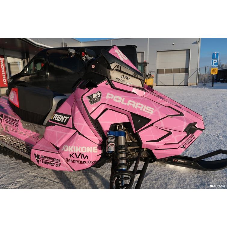 600 R Moottorikelkka