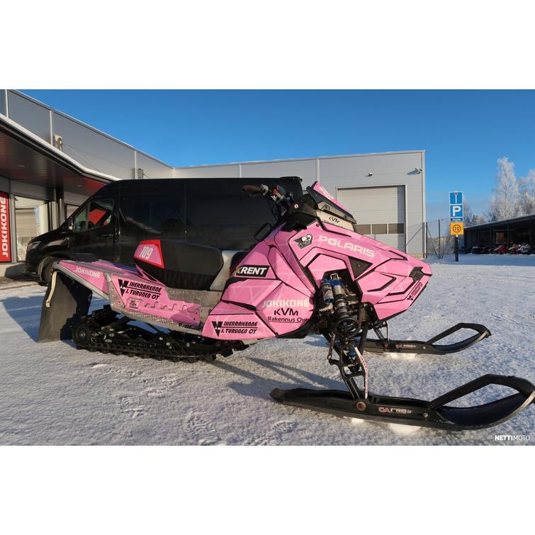 600 R Moottorikelkka