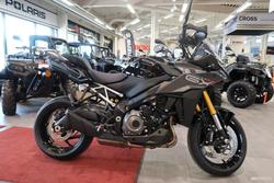 GSX-S Moottoripy&ouml;r&auml;