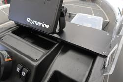 Karttaplotteri / kaikuluotain tukiteline Buster XSr veneisiin