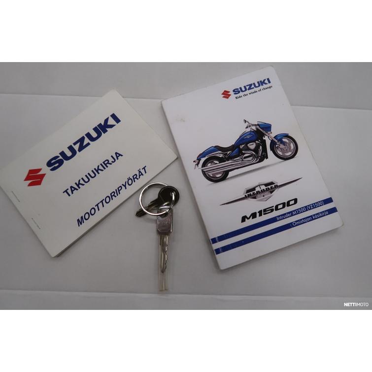 Intruder Moottoripyörä