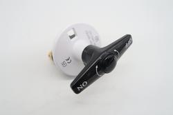 P&auml;&auml;virtakytkin 12V 300A, musta/valkea, kiinte&auml; T-kytkin