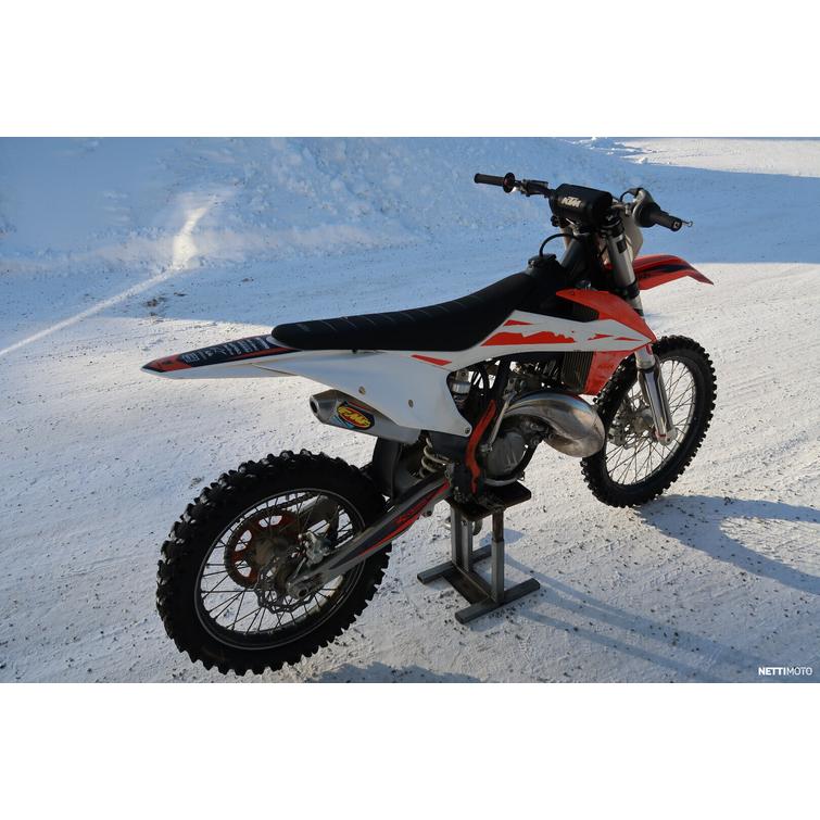 125 Moottoripy&ouml;r&auml;