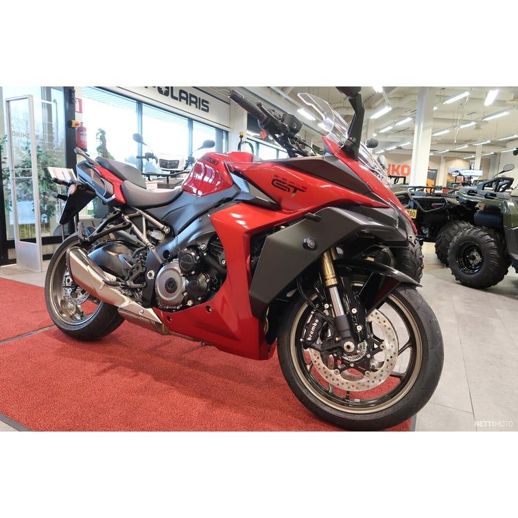 GSX-S Moottoripyörä