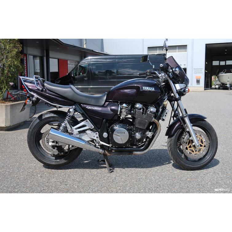 XJR Moottoripy&ouml;r&auml;
