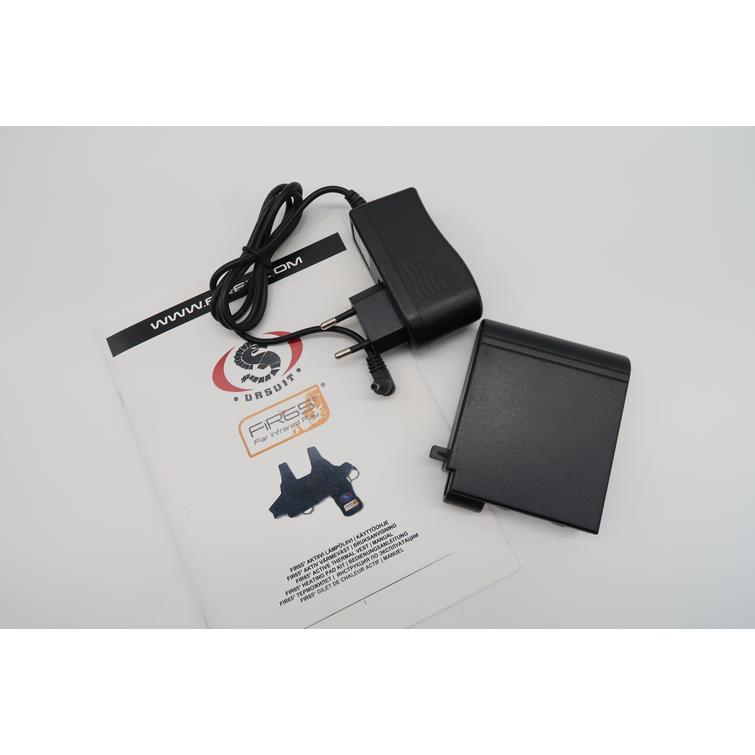 Ursuit FIR65° Lämpöliivi setti (Sis. Liivi, elementit ja akkun sekä laturin) KOKO S-M