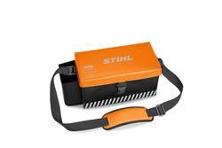 Stihl yhdistelm&auml;laukku akulle ja esim ter&auml;ketju&ouml;ljylle