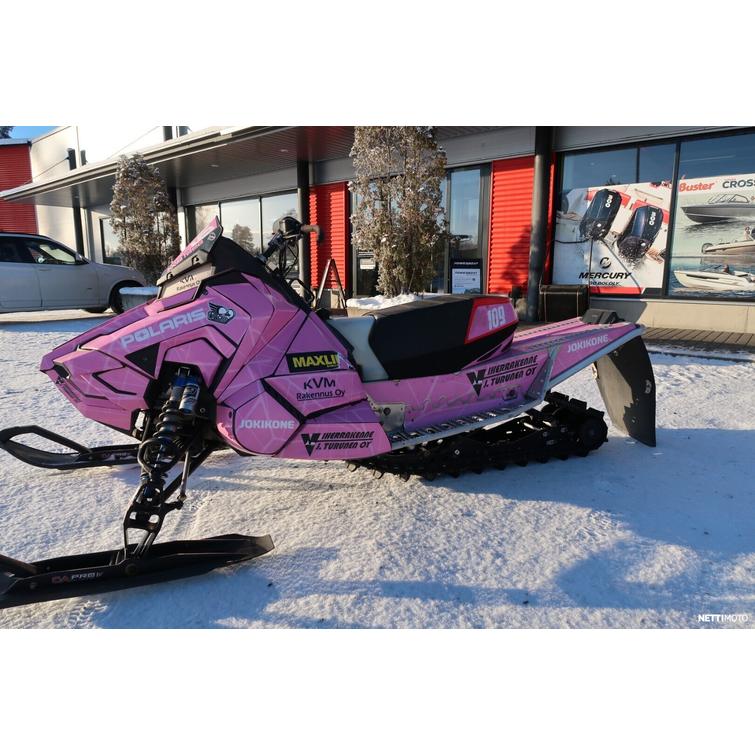 600 R Moottorikelkka