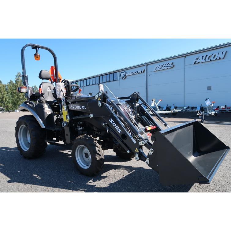 26 9+9 XL 4wd musta pientraktori etukuormaajalla, sorakauhalla ja lumilingolla