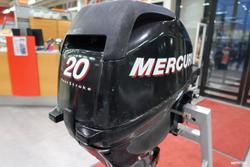 F20M Per&auml;moottori