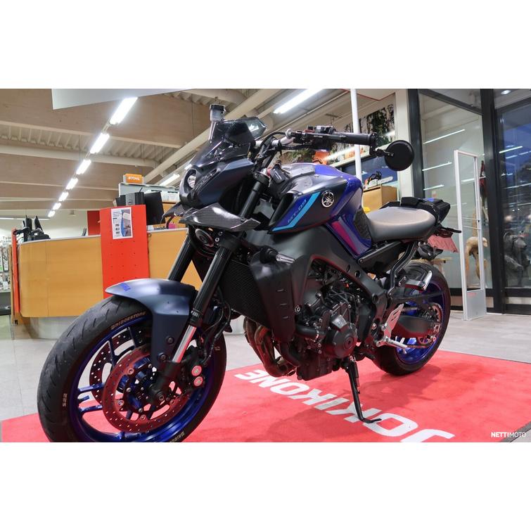 MT-09 Moottoripyörä