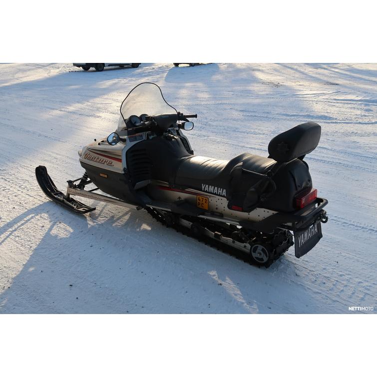 Venture Moottorikelkka