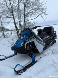 Titan Moottorikelkka