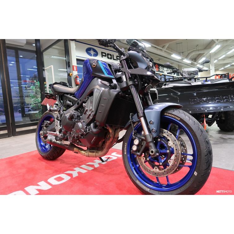 MT-09 Moottoripyörä