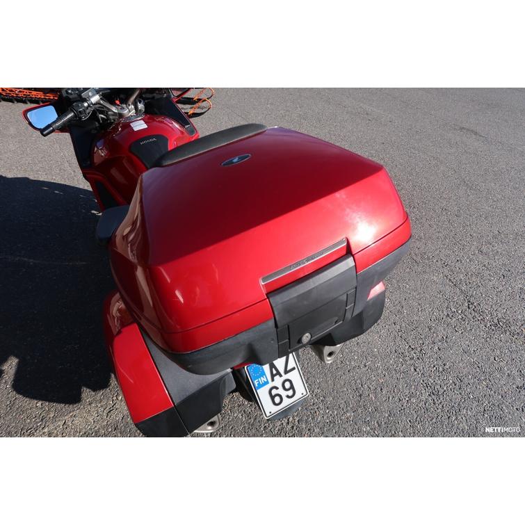 ST Moottoripy&ouml;r&auml;