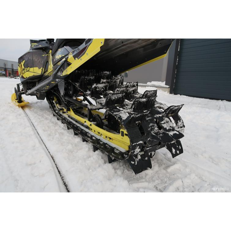 BoonDocker Moottorikelkka