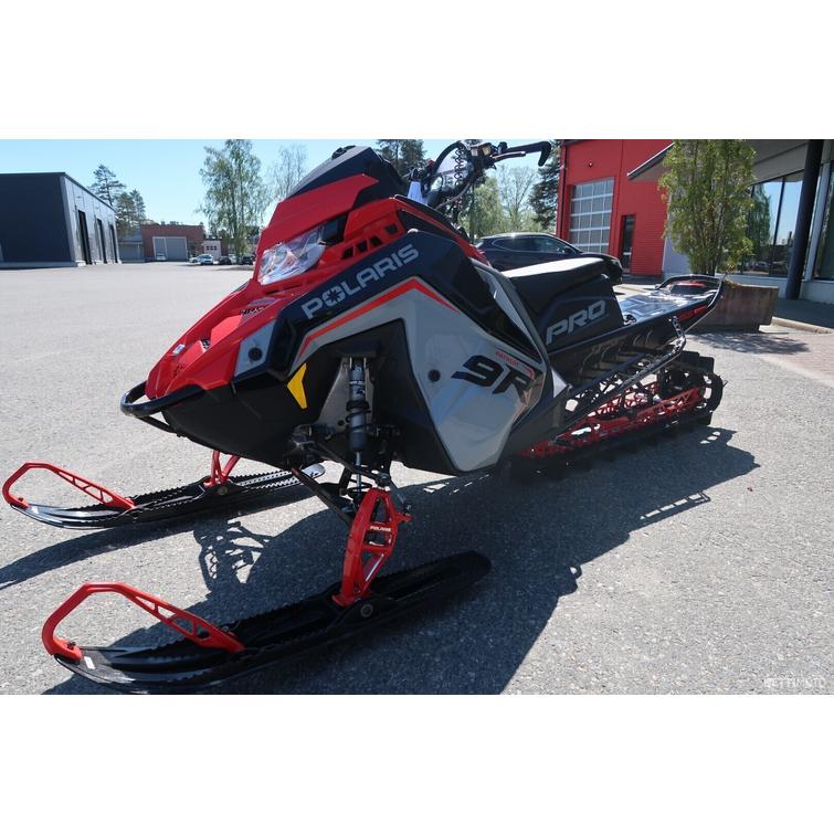 Pro RMK Moottorikelkka