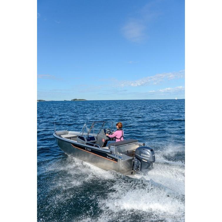 M2  Per&auml;moottori