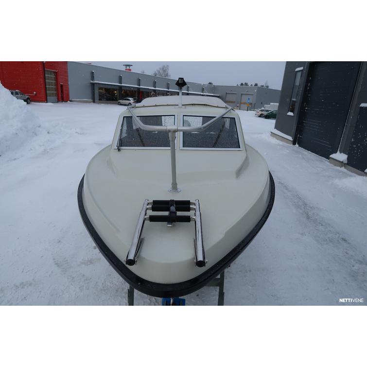 575 HT Per&auml;moottori