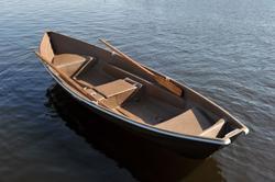 Suvi 460 Terva 2026 uusi soutuvene