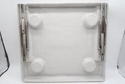 Taittop&ouml;yt&auml; harmaa, nelj&auml;ll&auml; mukipaikalla (Berkut)