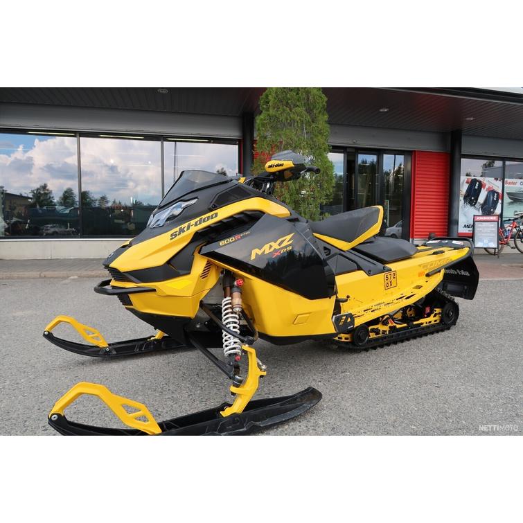MX Z Moottorikelkka