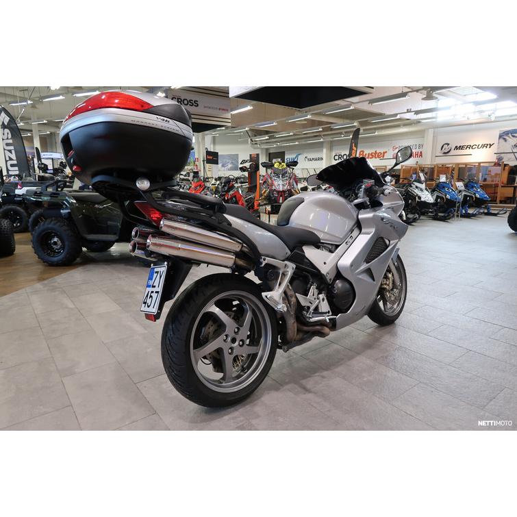 VFR Moottoripy&ouml;r&auml;