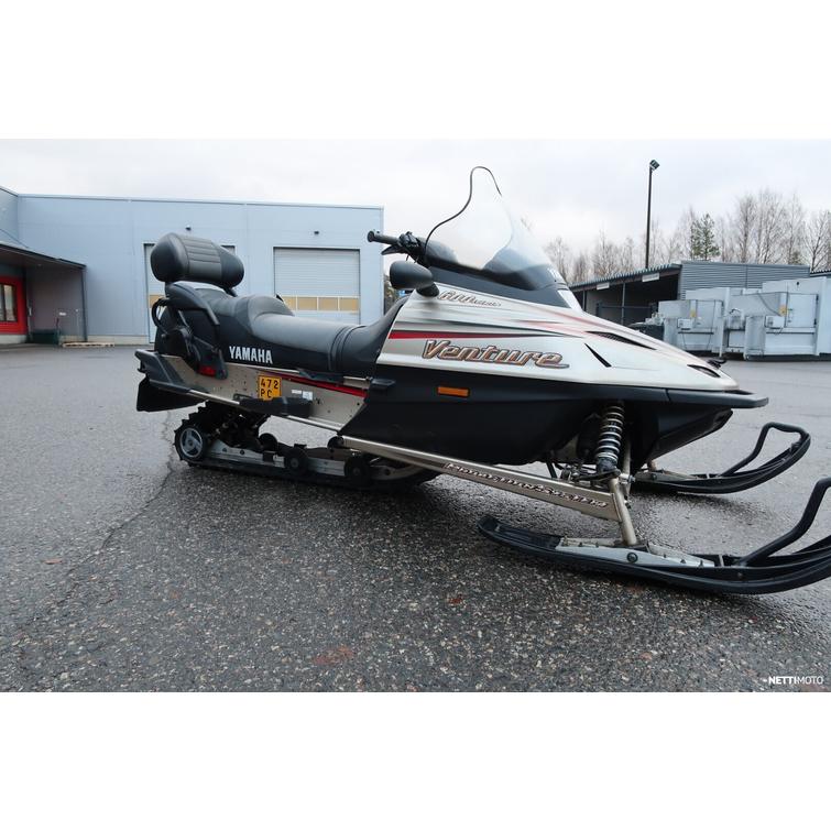 Venture Moottorikelkka