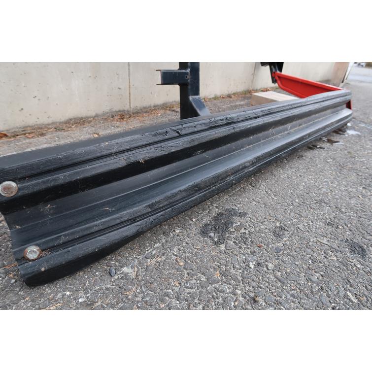 Rekisarja Timber ATV-kärriin renkaiden tilalle