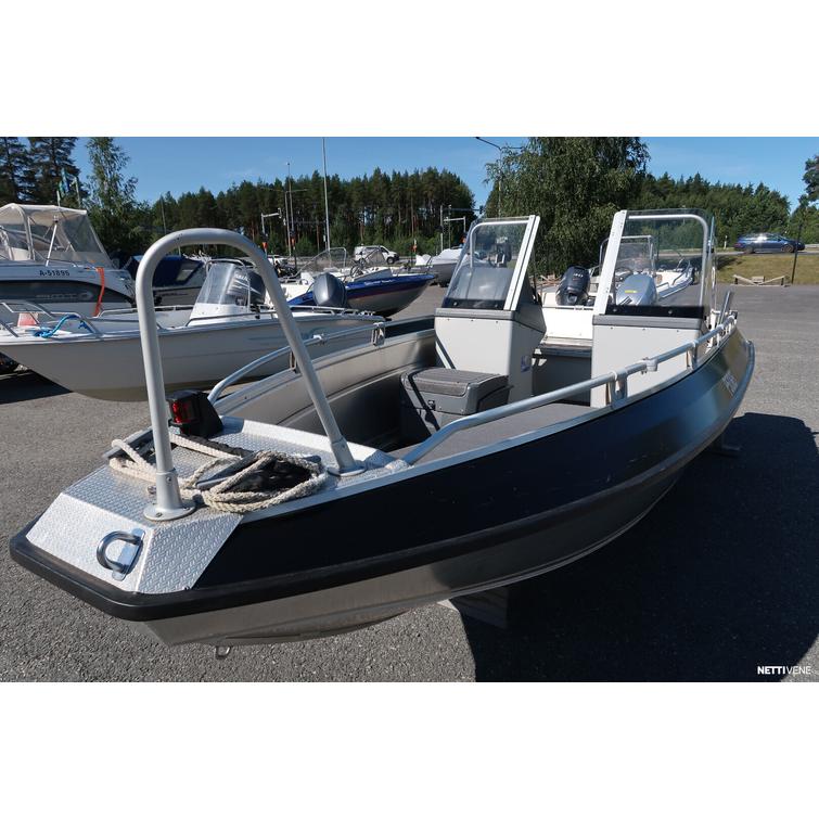 M2 Perämoottori