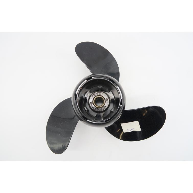 Potkuri Johnson / Evinrude 9  x 11 alumiinia, 8-15 hv malleihin, 13 spline