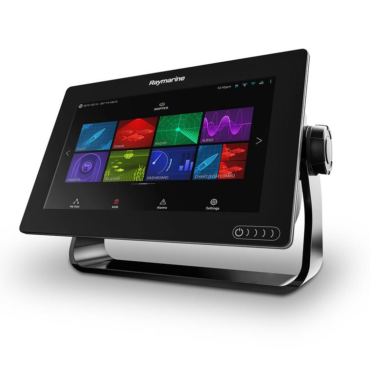 Raymarine AXIOM 9 RV + RV-100 Realvision 3D Peräpeilianturilla