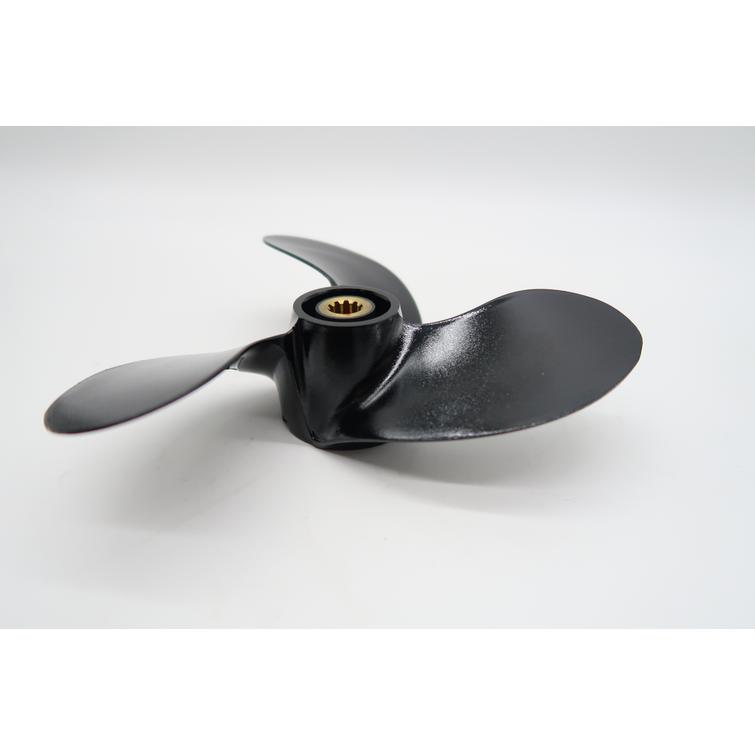 Potkuri Suzuki 7-3/8 x 5-3/8 DF2.5 2012 => alumiinia, musta