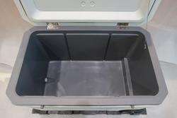 River RPX 70L valkea kylmälaukku, pyörillä