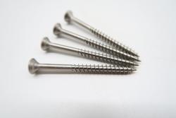 Törmäyslistan kiinnityssrj MF44/MF60/ruuvi 50mm/4 kpl