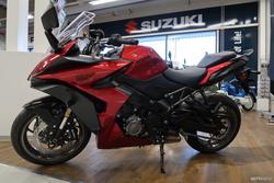 GSX-S Moottoripy&ouml;r&auml;