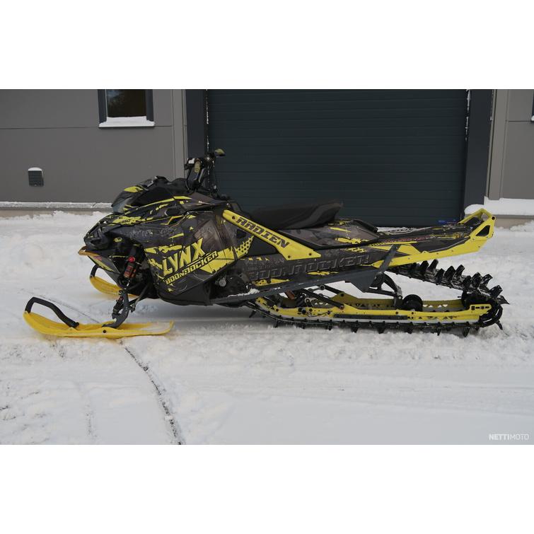 BoonDocker Moottorikelkka