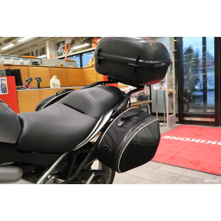 Versys Moottoripy&ouml;r&auml;