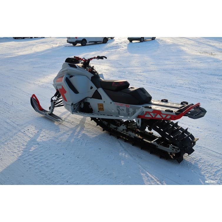 Freeride Moottorikelkka