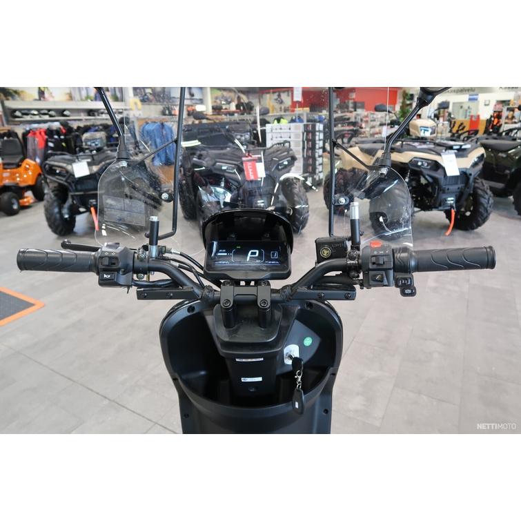 LS01 Senioriajoneuvo