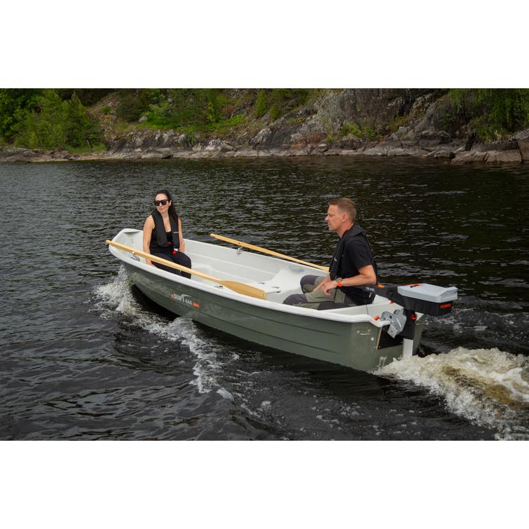 eSuvi 444 2026 + Torqeedo Travel sähköperämoottorilla