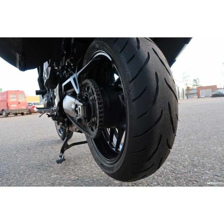 Tracer Moottoripy&ouml;r&auml;