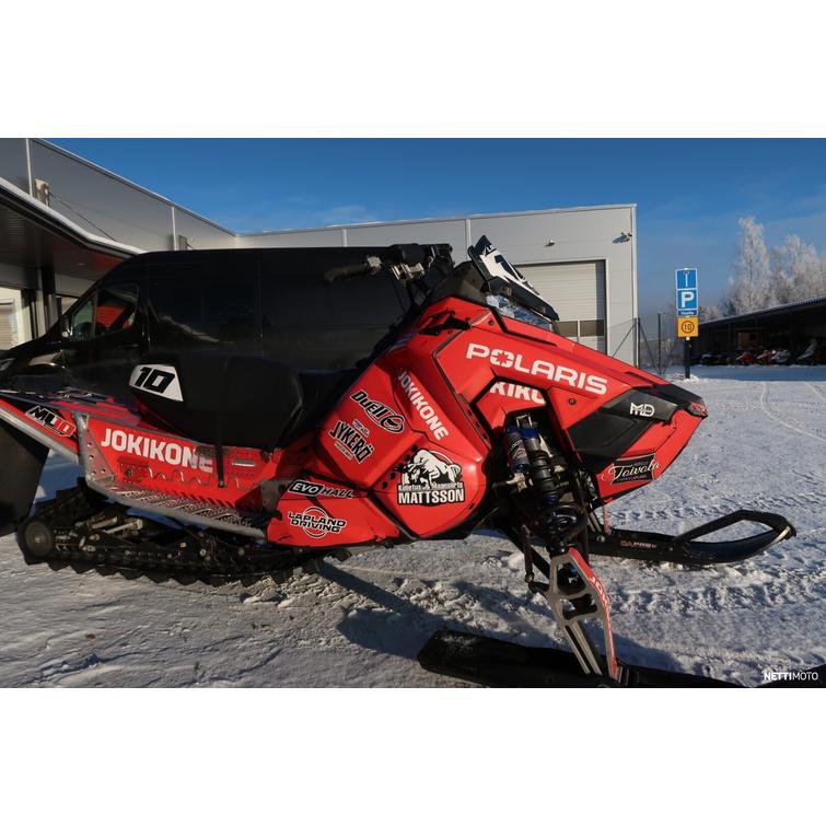 600 R Moottorikelkka