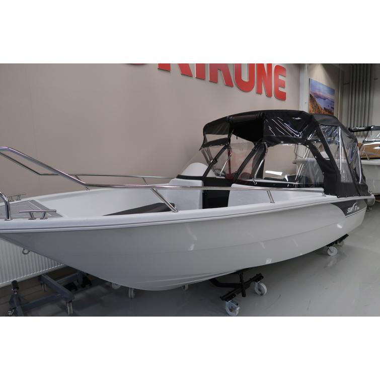 Suvi 57 Duo 2023 + Mercury F80 uusi vene tyynysarjalla ja perähyttikuomulla