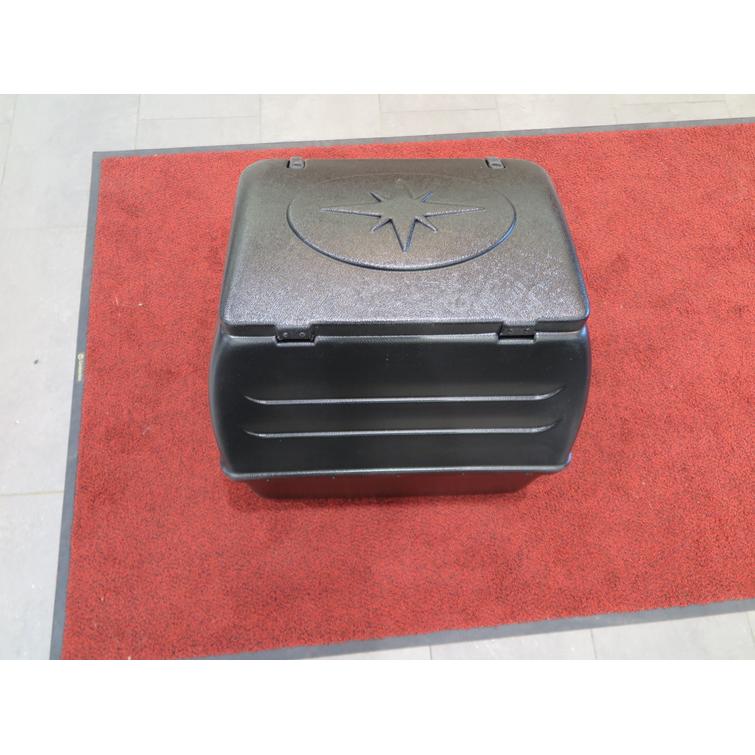 Takaboxi Polaris Widetrak LX moottorikelkkaan