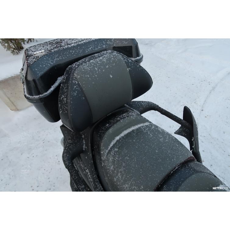 RS Venture Moottorikelkka