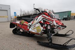 XCR Moottorikelkka