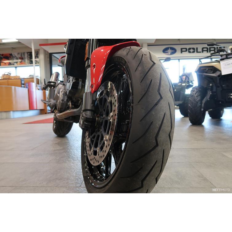 Monster Moottoripyörä